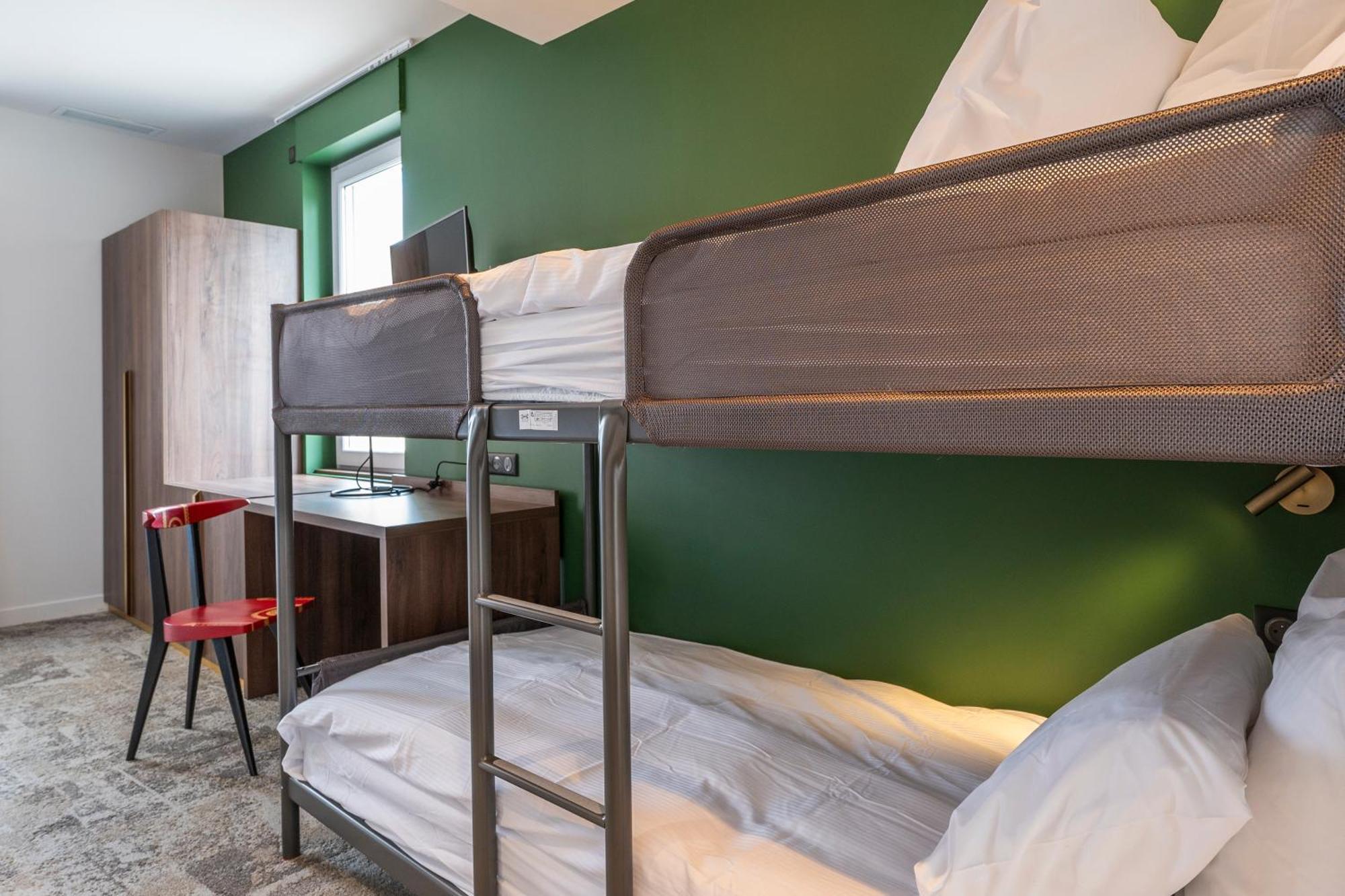 Hotel Les Pins Saint-Trojan-les-Bains Eksteriør billede