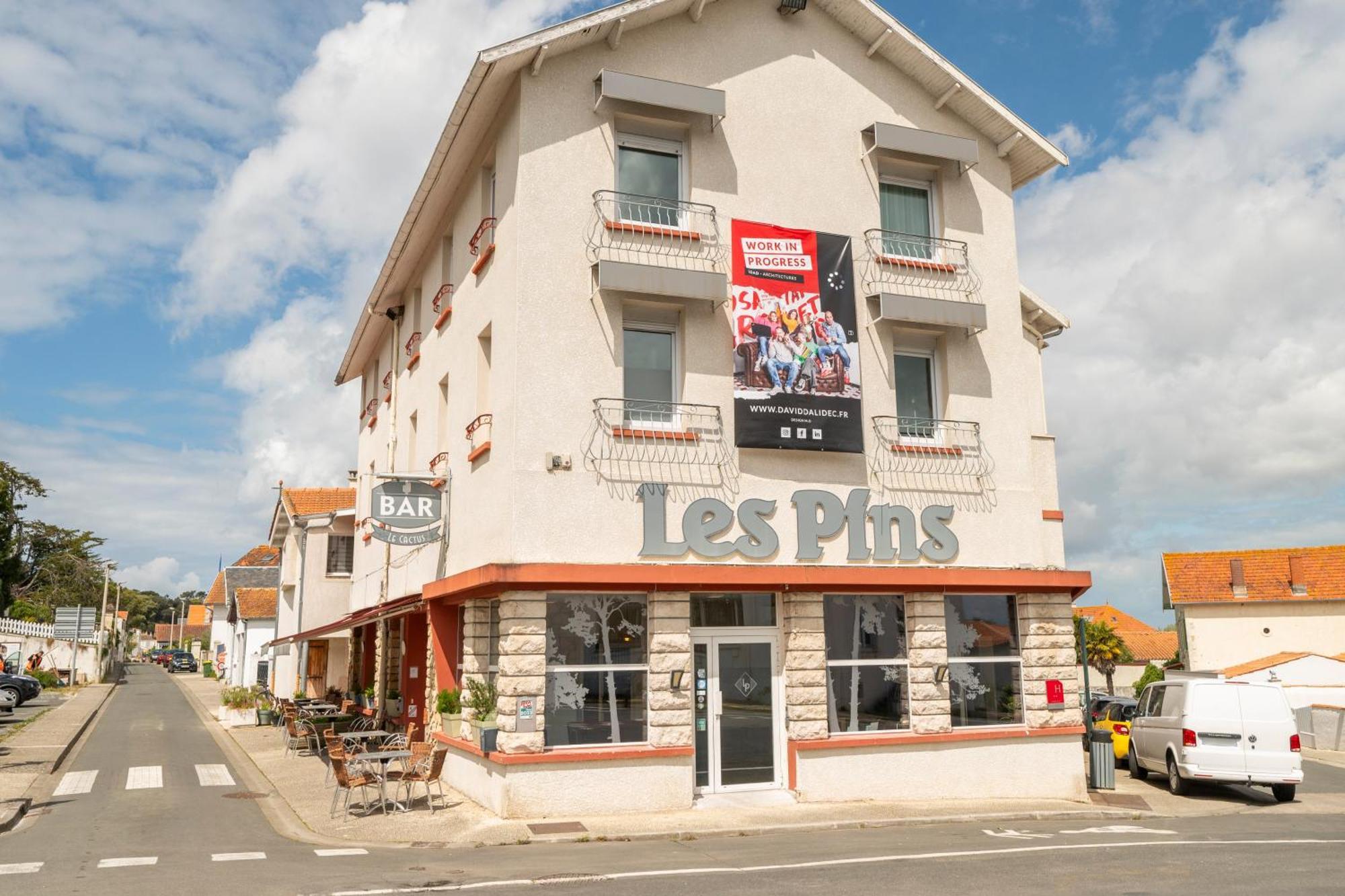 Hotel Les Pins Saint-Trojan-les-Bains Eksteriør billede