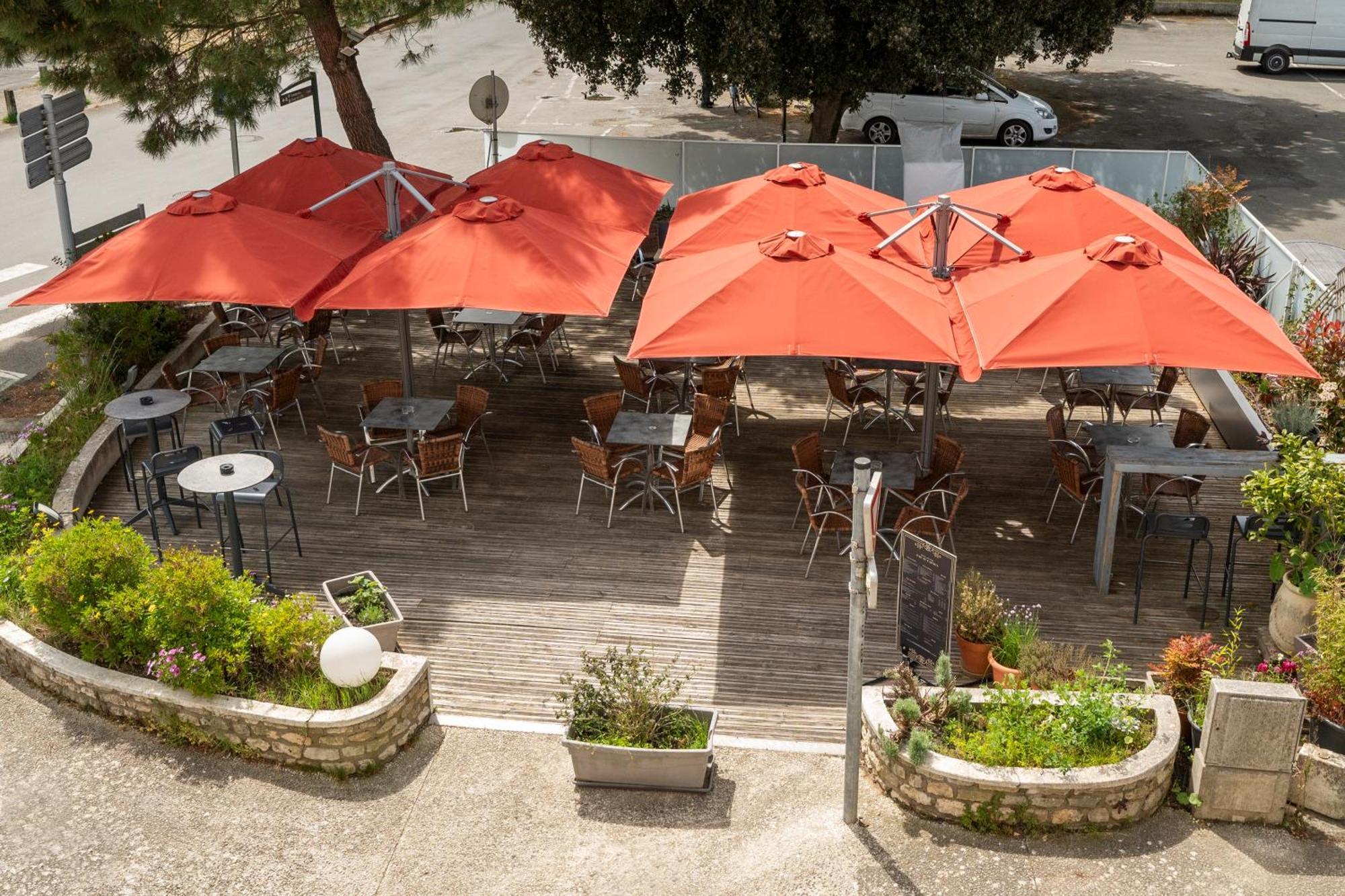 Hotel Les Pins Saint-Trojan-les-Bains Eksteriør billede
